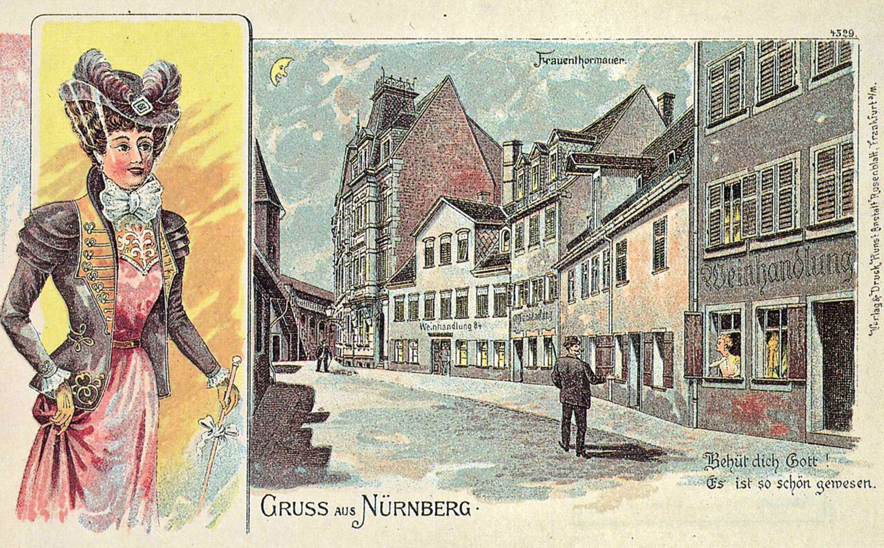 Kolorierte historische Postkarte, links eine Frau in teurer Kleidung, rechts ein Straßenzug mit Aufschrift 'Gruss aus Nürnberg'