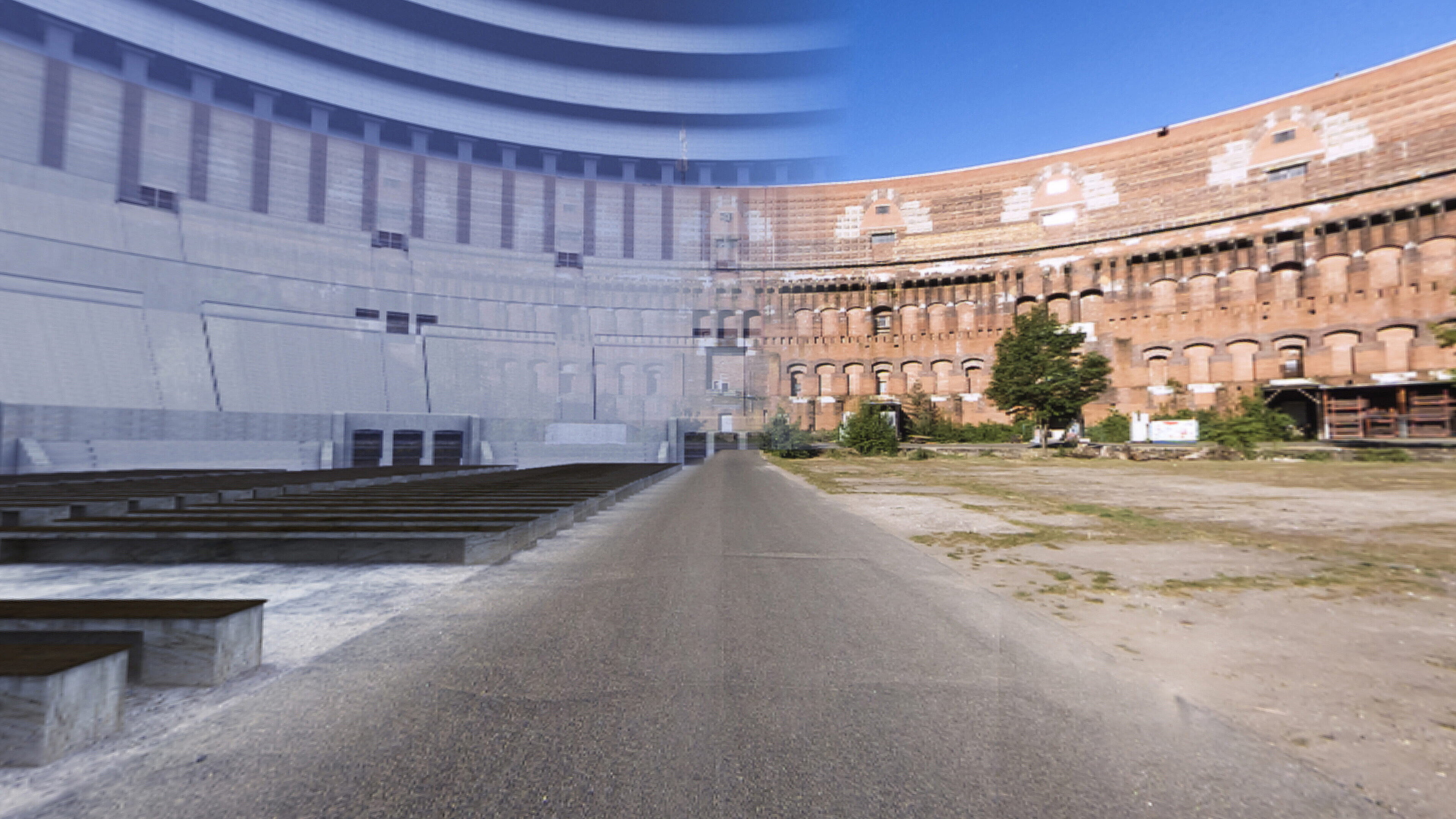 das Bild ist zweigeteilt: auf der rechten Seite ein Foto der realen Kongresshalle, auf der linken Seite wird diese durch eine Visualisierung als fertig gebaut dargestellt